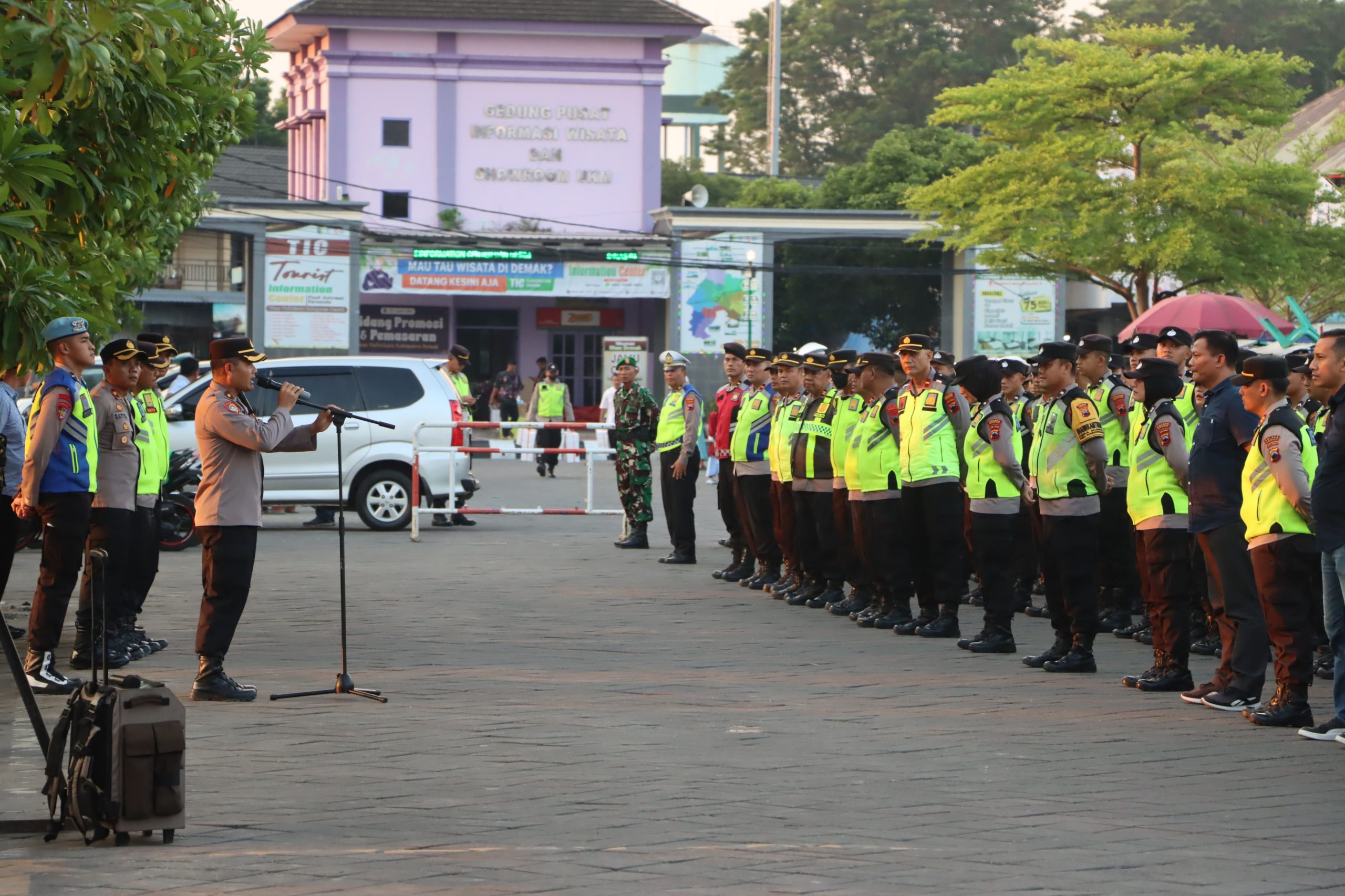Amankan Grebeg Besar,Polres Demak Terjunkan 500 Personel Gabungan